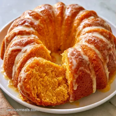 Pumpkin Bundt Cake for 12 Servings Recipe Card