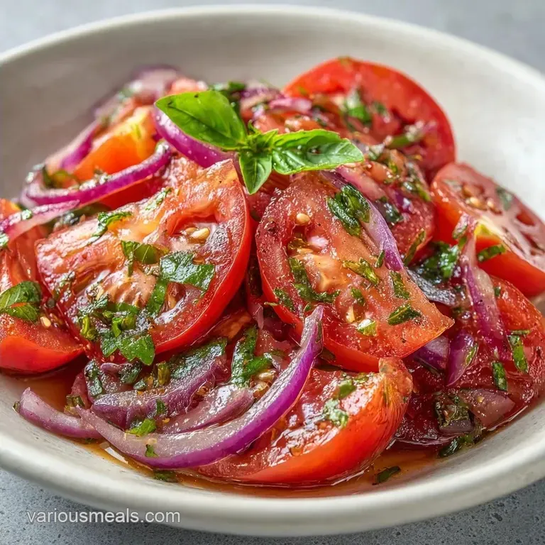 Fresh Tomato Salad: Tangy and Crisp